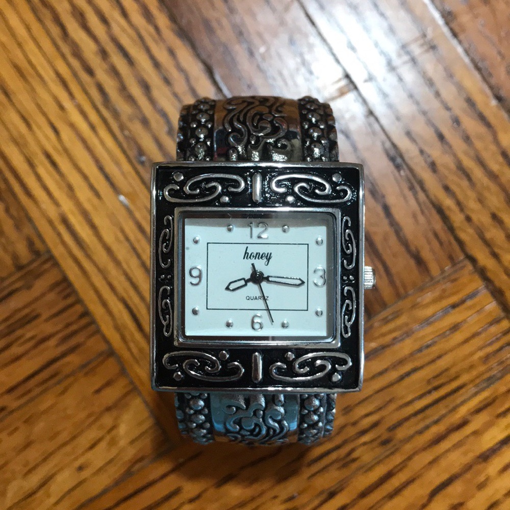 Brighton style watch